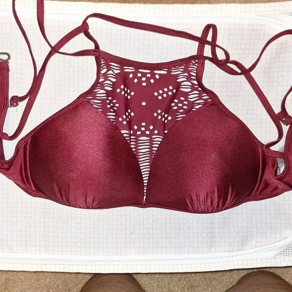 TiniBikini Top